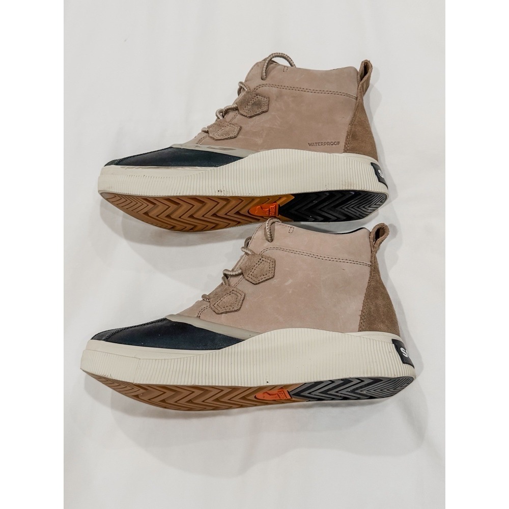 Sorel Out N About IV Classic Waterproof Outdoor Boots Taupe Women's 10 Gorpcore